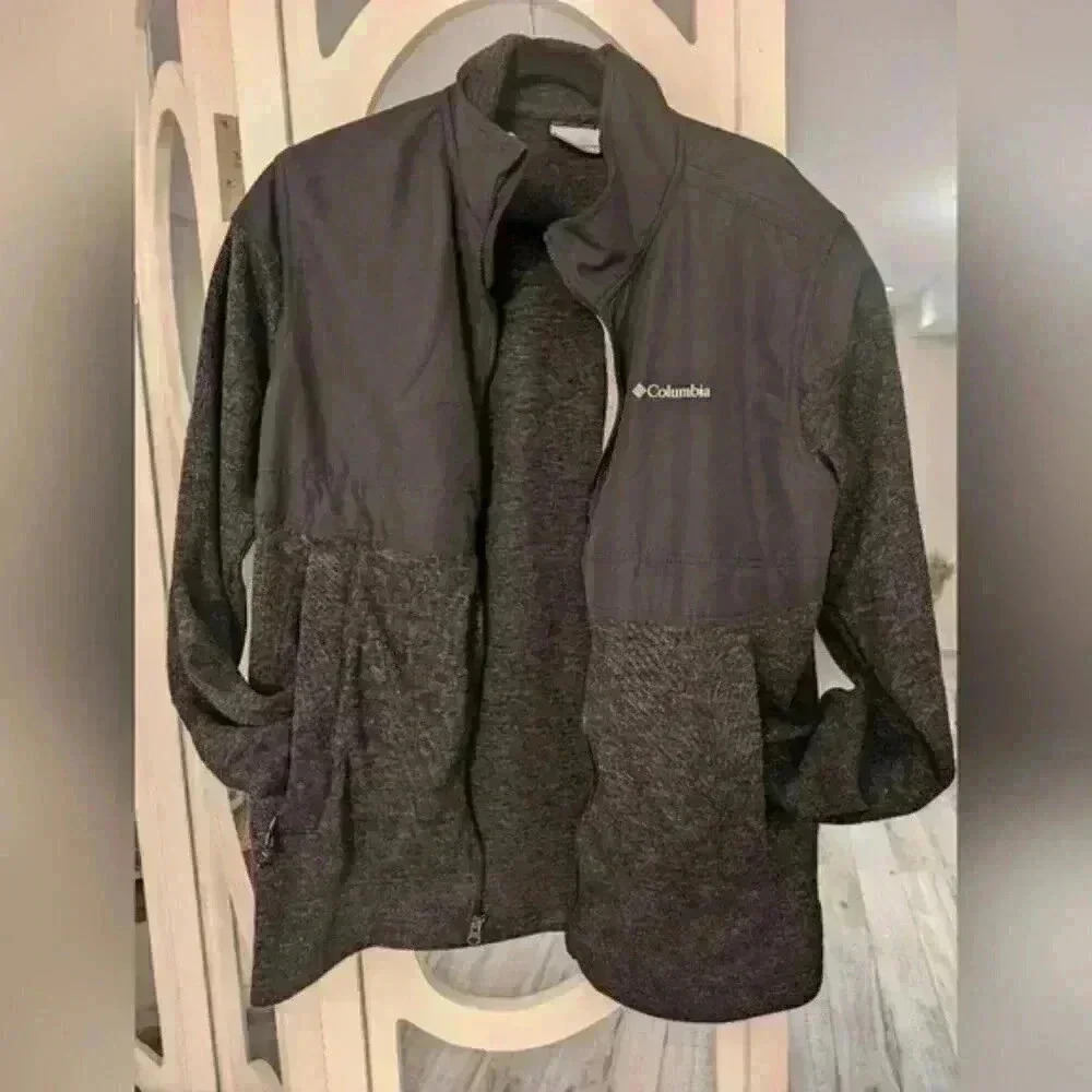 Columbia fleece jacket medium
